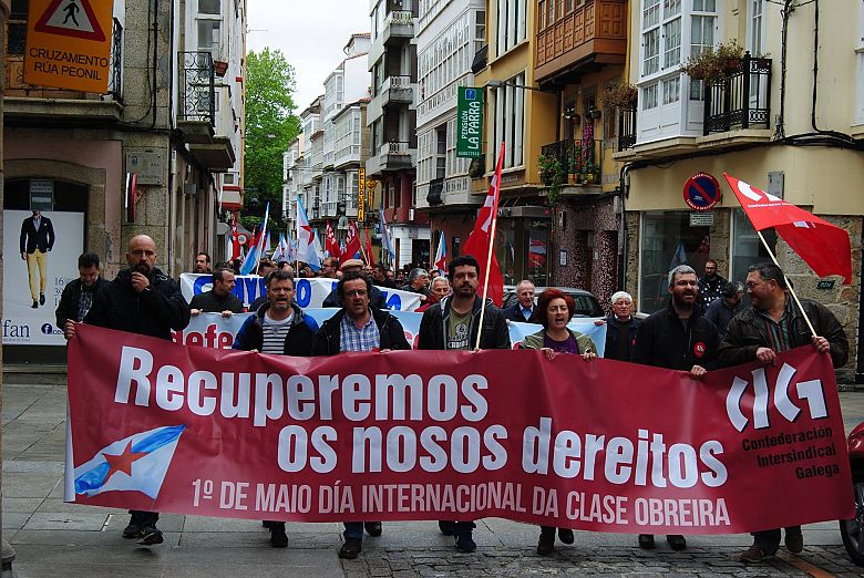 17-05-01-ManifestacionFerrol-06.jpg